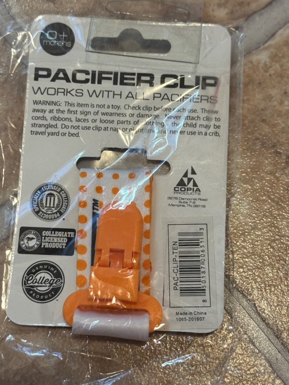 NWT Tn vols pacifier clip orange yellow - Picture 2 of 2